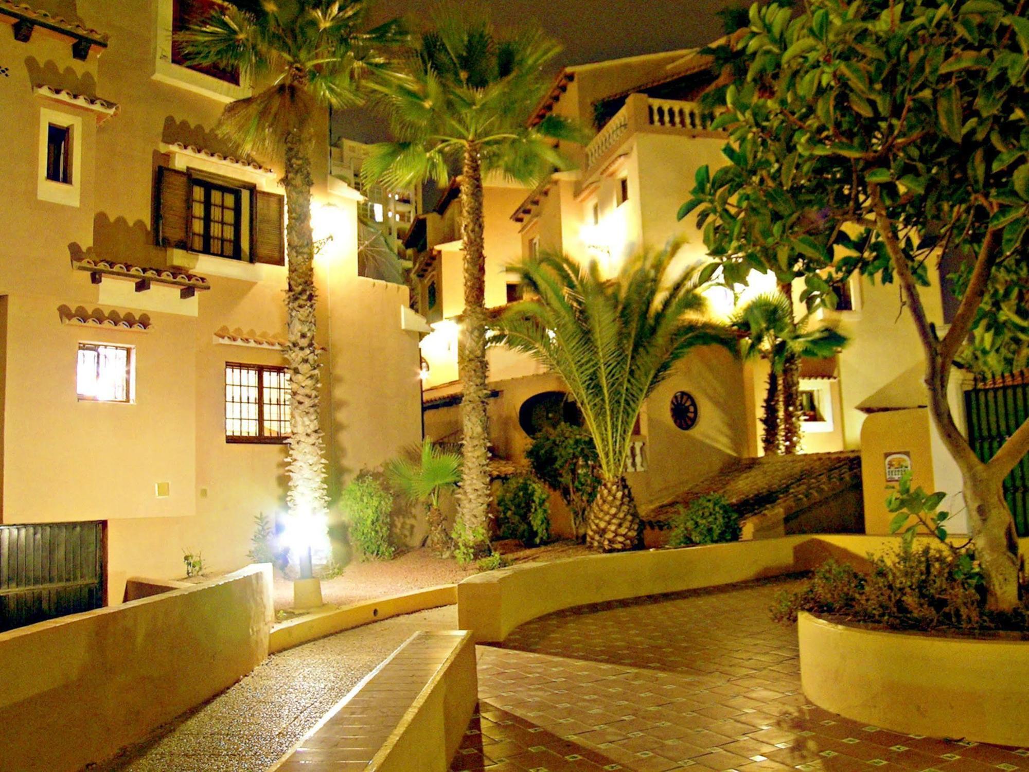 Ona Aldea Del Mar Aparthotel Torrevieja Exterior photo
